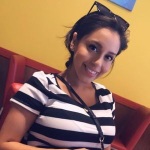 Meet your Posher, Daniela